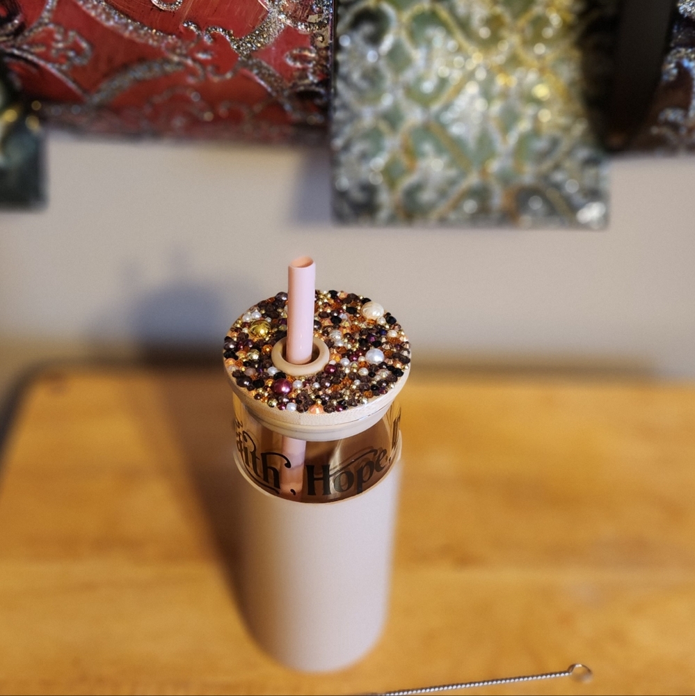 Reusable 20oz - Customized Glass Bottle w/Straw